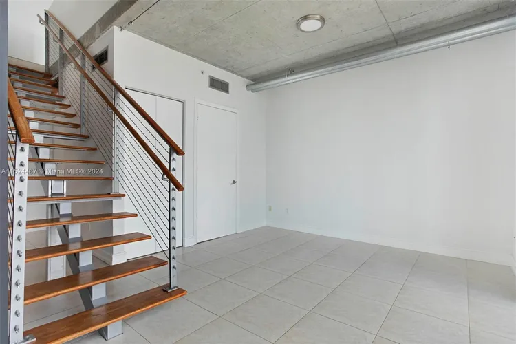 Neo Vertika #PHI11 image #12