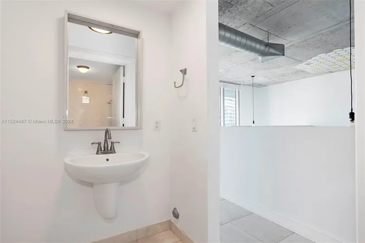 Neo Vertika #PHI11 image #17