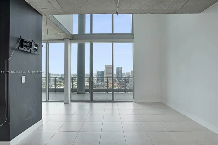 Neo Vertika #PHI11 image #8