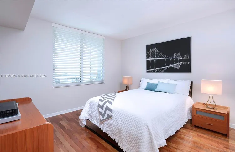 One Miami #1702 image #14