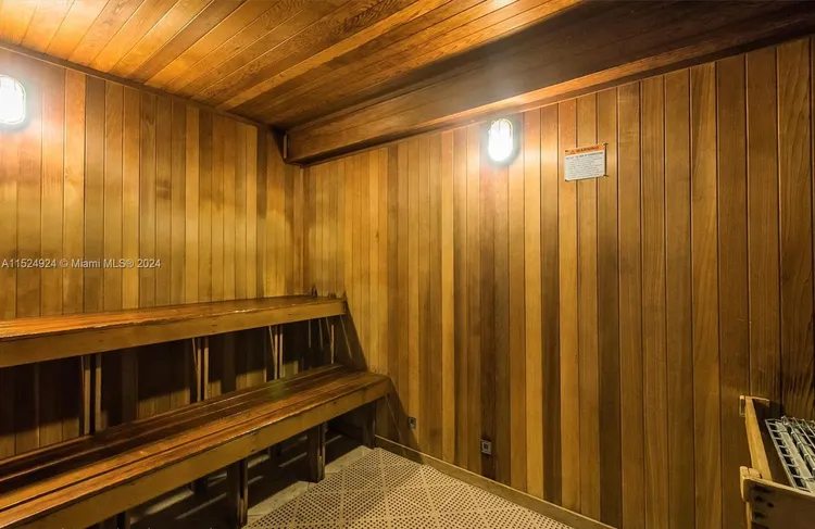 One Miami #1702 image #29