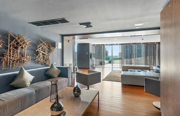 One Miami #1702 image #32