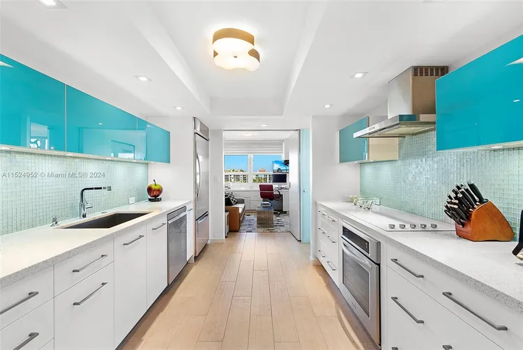 Three Grove Isle Condo #C709 image #11