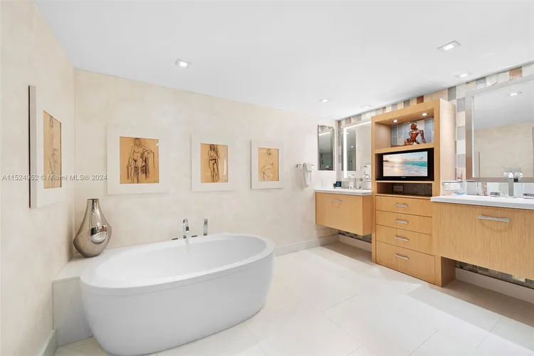 Three Grove Isle Condo #C709 image #21