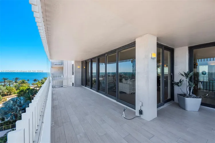 Three Grove Isle Condo #C709 image #32