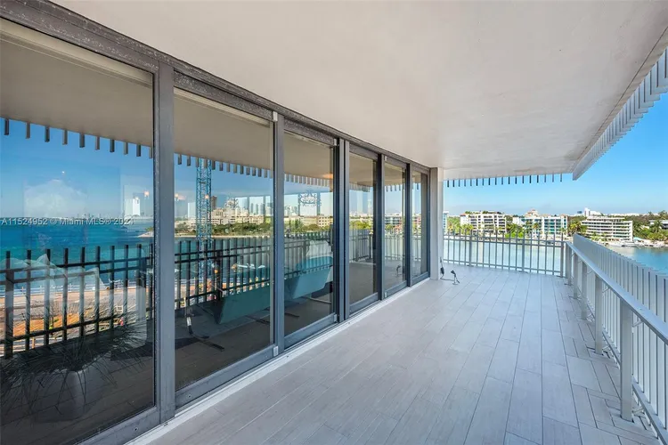 Three Grove Isle Condo #C709 image #33