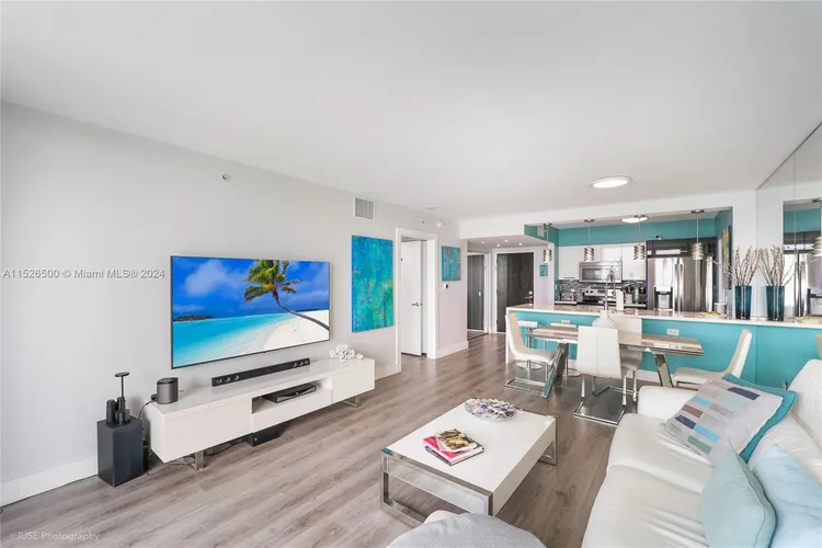 Yacht Club at Portofino #2806 image #11