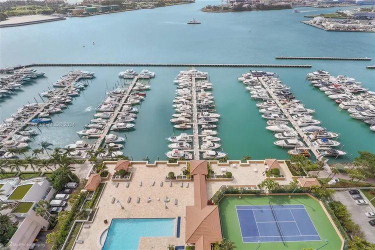 Yacht Club at Portofino #2806 image #15