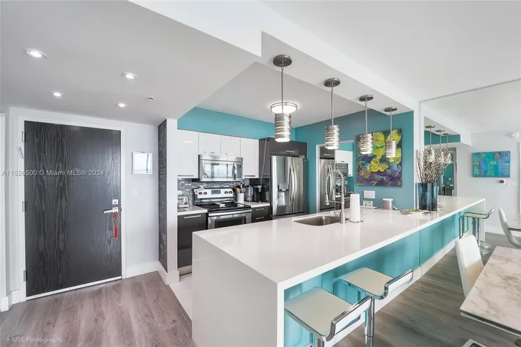 Yacht Club at Portofino #2806 image #6