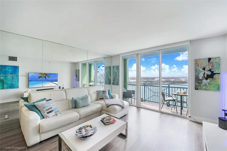 Yacht Club at Portofino #2806 image #9