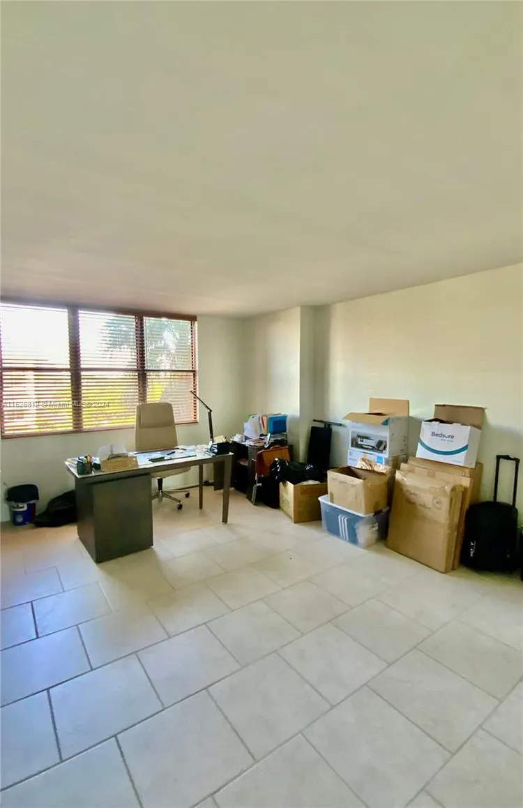 Cricket Club Miami #510 image #15