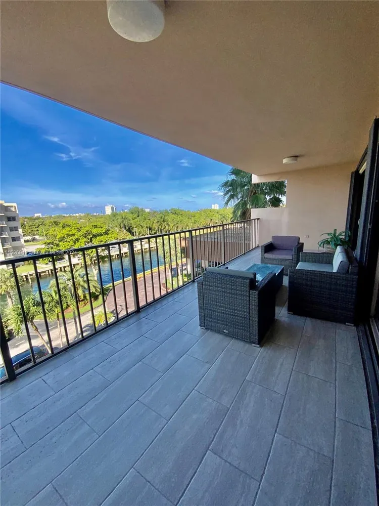 Cricket Club Miami #510 image #19