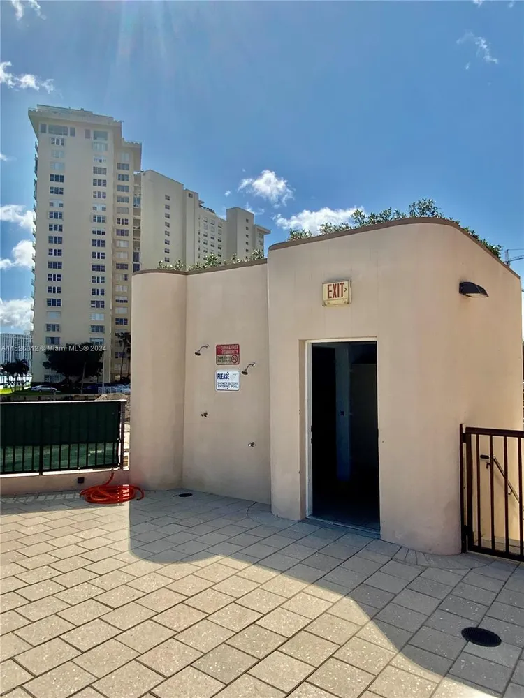 Cricket Club Miami #510 image #40