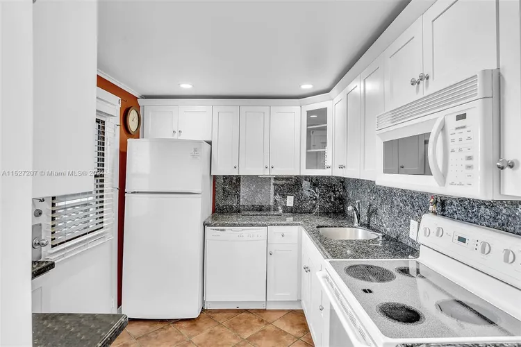 BISCAYA #506 image #11