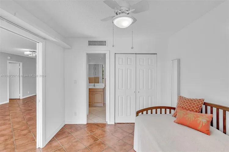 BISCAYA #506 image #14