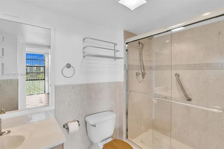 BISCAYA #506 image #17