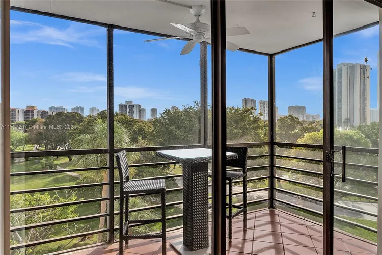 BISCAYA #506 image #28