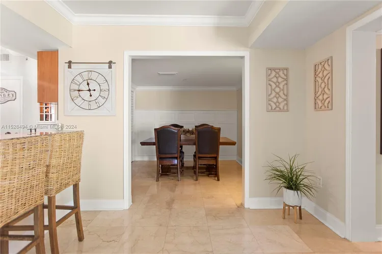 Metropolis at Dadeland #1609 image #16