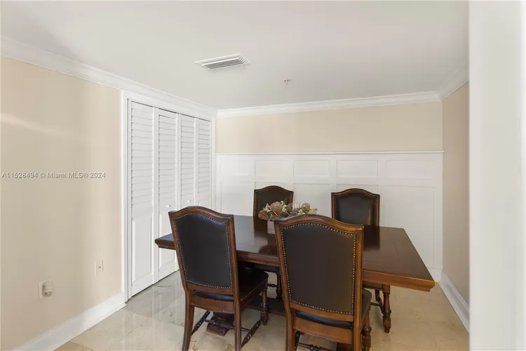 Metropolis at Dadeland #1609 image #17