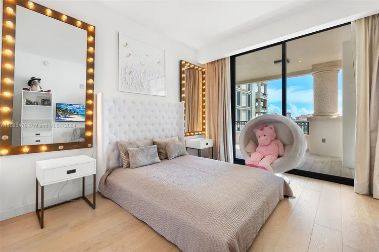 Palazzo Della Luna #6882 image #22