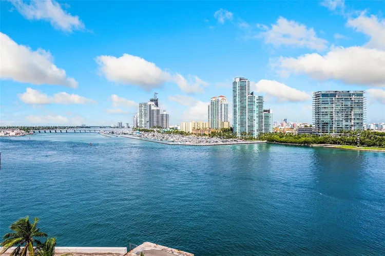 Palazzo Della Luna #6882 image #6