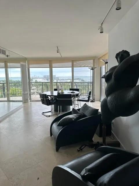 Grove Towers #10D image #19