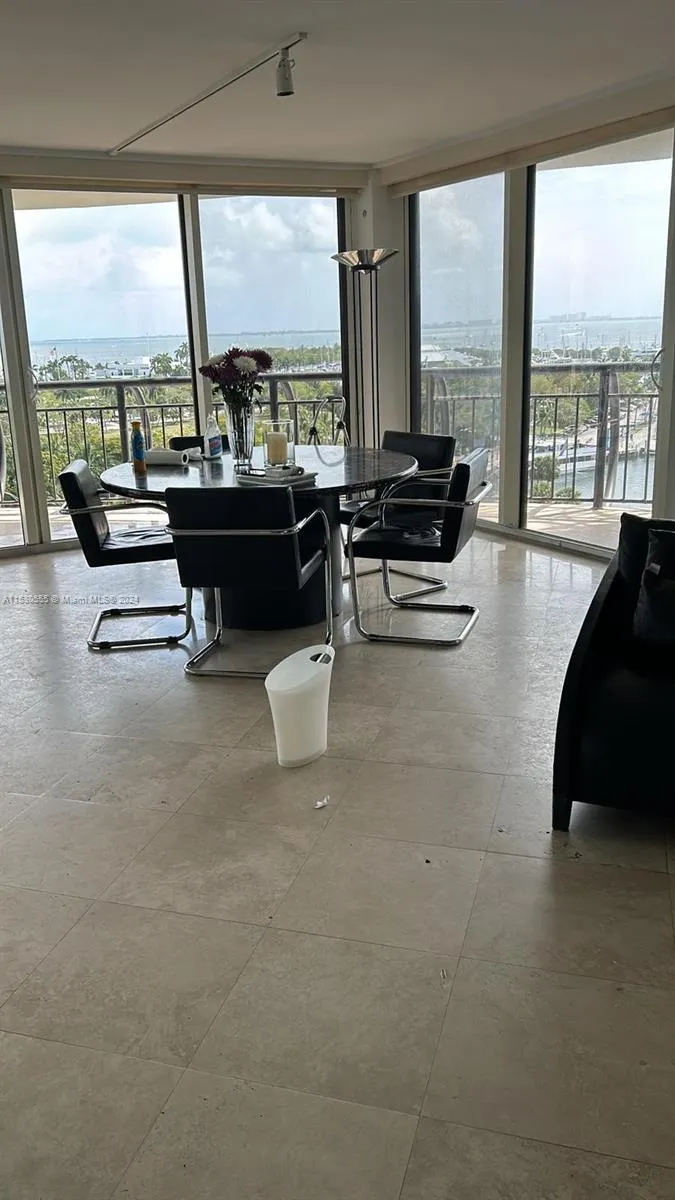 Grove Towers #10D image #21