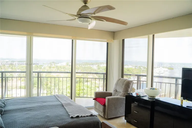 Grove Towers #10D image #27