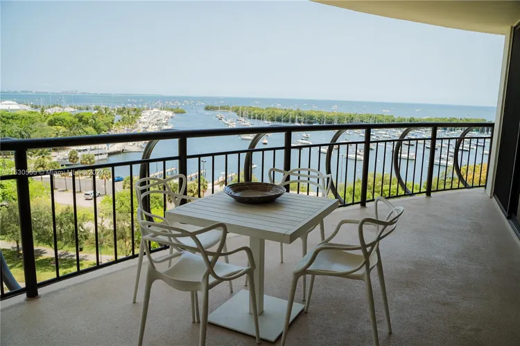 Grove Towers #10D image #37