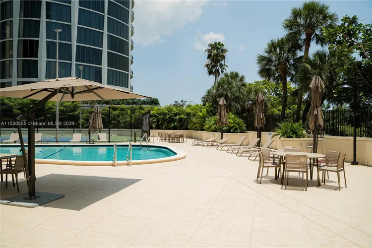 Grove Towers #10D image #44