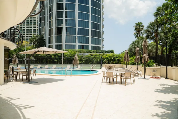 Grove Towers #10D image #48