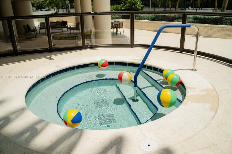 Grove Towers #10D image #50