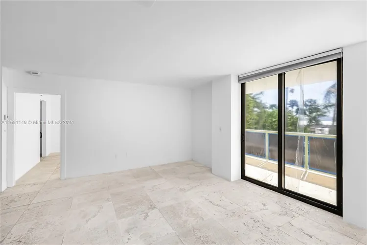 Nine Island Avenue #402 image #16