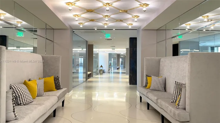 Nine Island Avenue #402 image #27