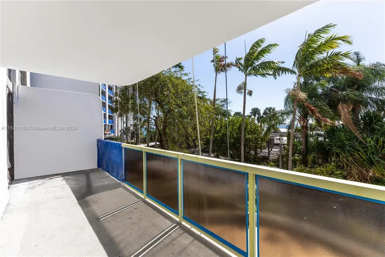 Nine Island Avenue #402 image #7