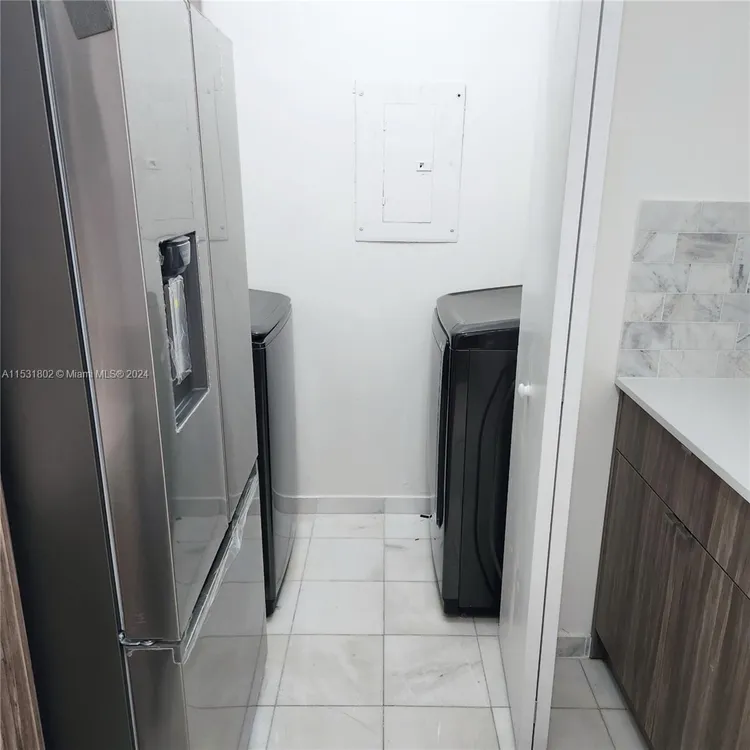 The Yacht Club at Aventura #4207 image #11