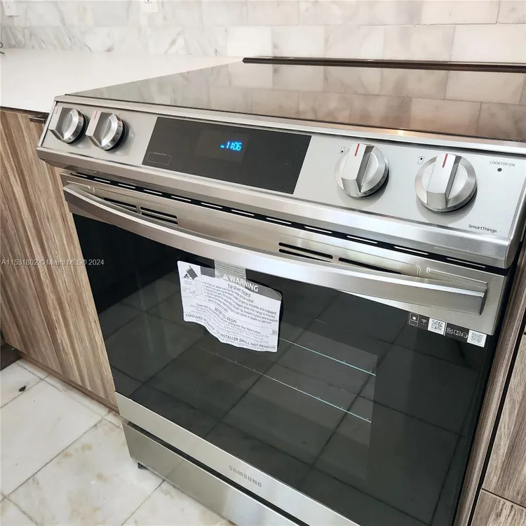 The Yacht Club at Aventura #4207 image #16