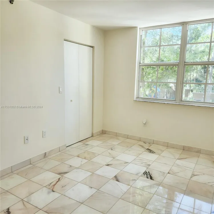 The Yacht Club at Aventura #4207 image #21