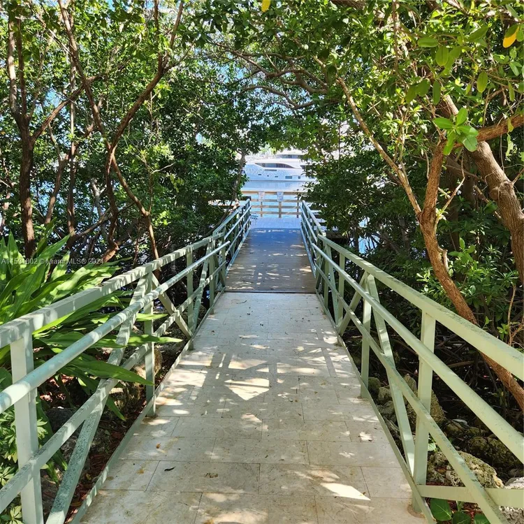 The Yacht Club at Aventura #4207 image #46