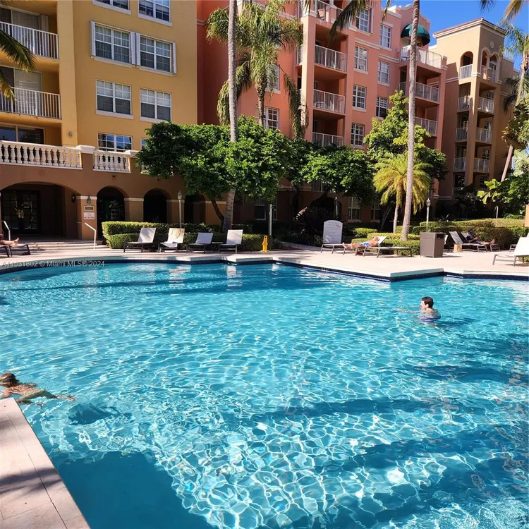 The Yacht Club at Aventura #4207 image #50