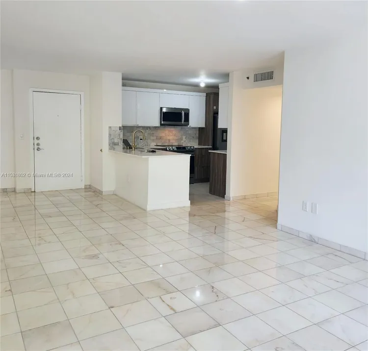 The Yacht Club at Aventura #4207 image #56