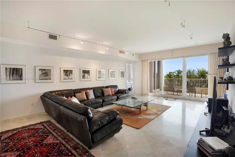 Ocean Club - Club Tower Two #503 image #10