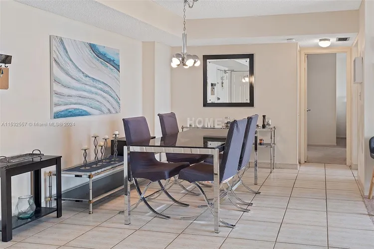 Winston Towers #720 image #13