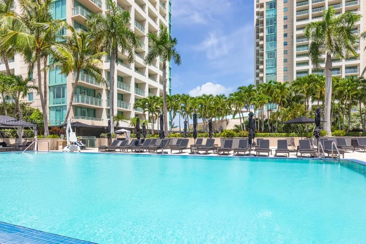 Ritz-Carlton Coconut Grove #1903 image #16