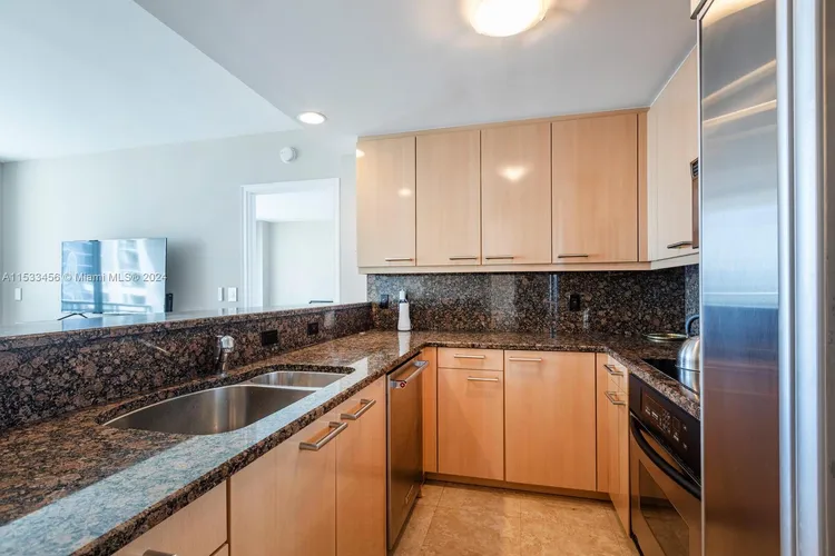 Ritz-Carlton Coconut Grove #1903 image #6