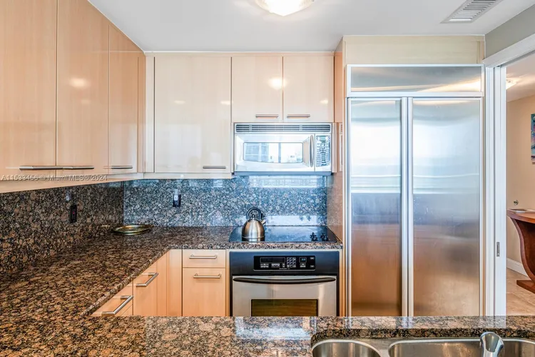 Ritz-Carlton Coconut Grove #1903 image #7