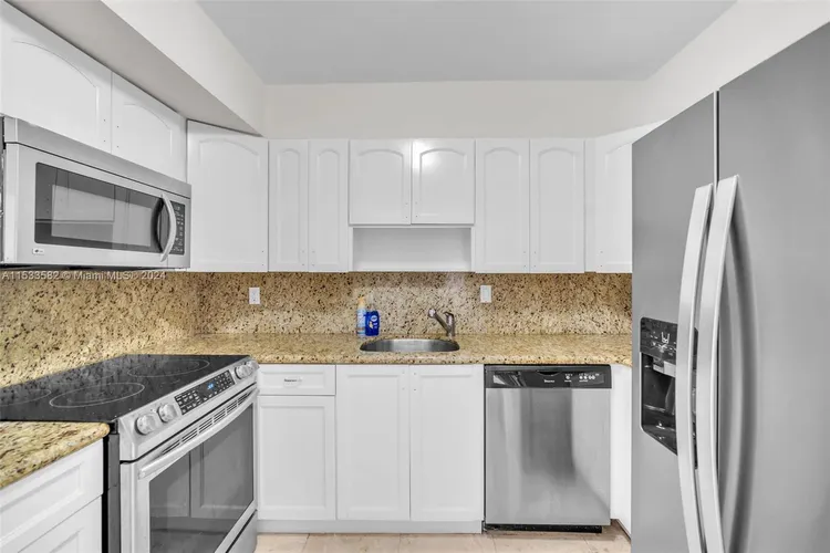 Costa Bella #802 image #15