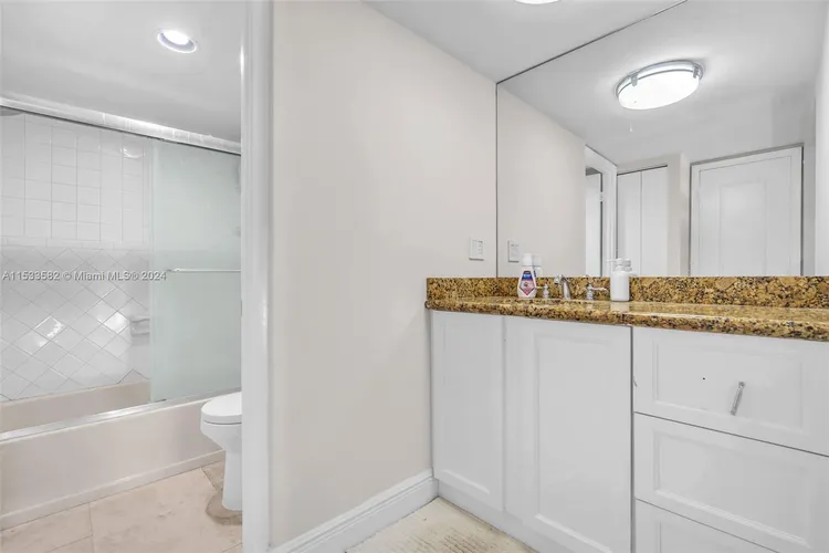 Costa Bella #802 image #18