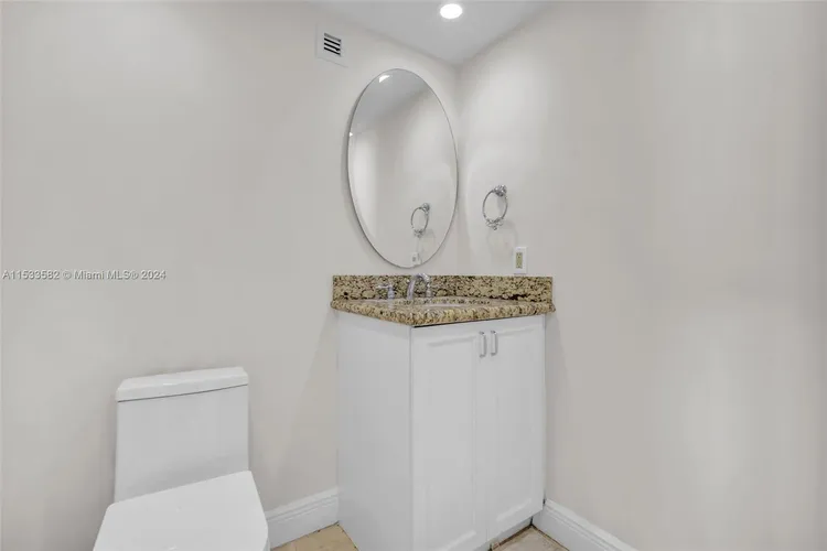 Costa Bella #802 image #19