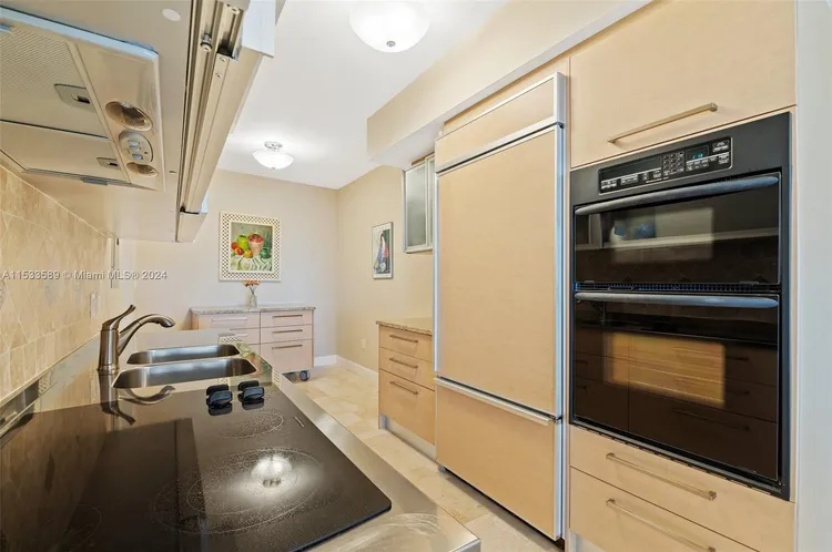 The Beach Club I #3508 image #9